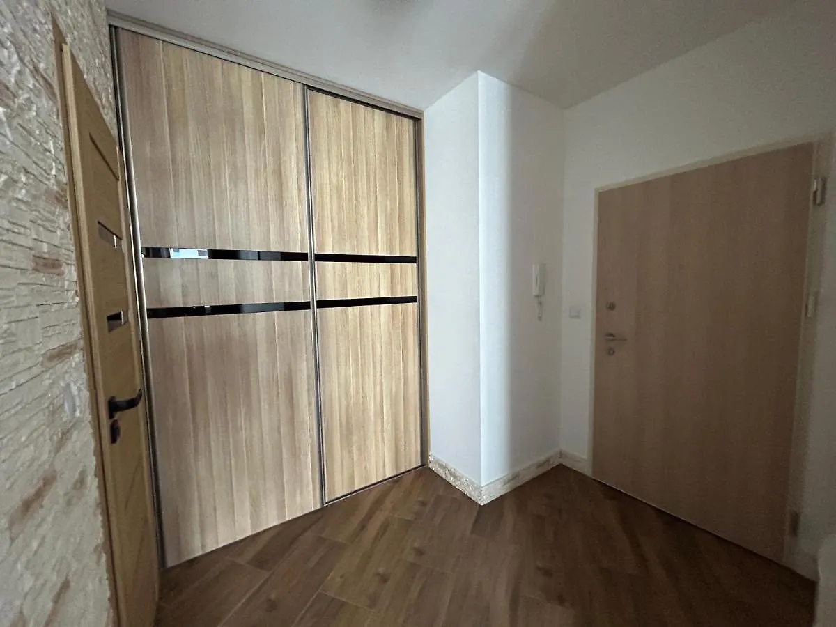 アパート Apartament Pearl Of Warsawアパートメント